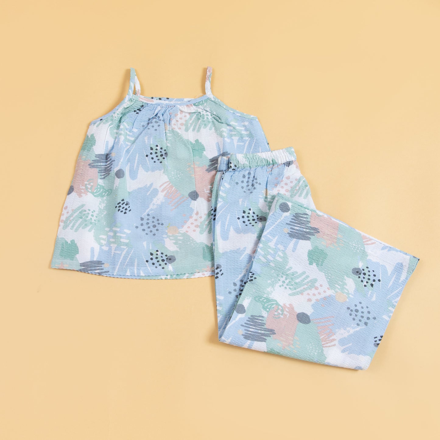 Stylera trendy sleeveless matching set with colorful abstract patterns for casual summer wear