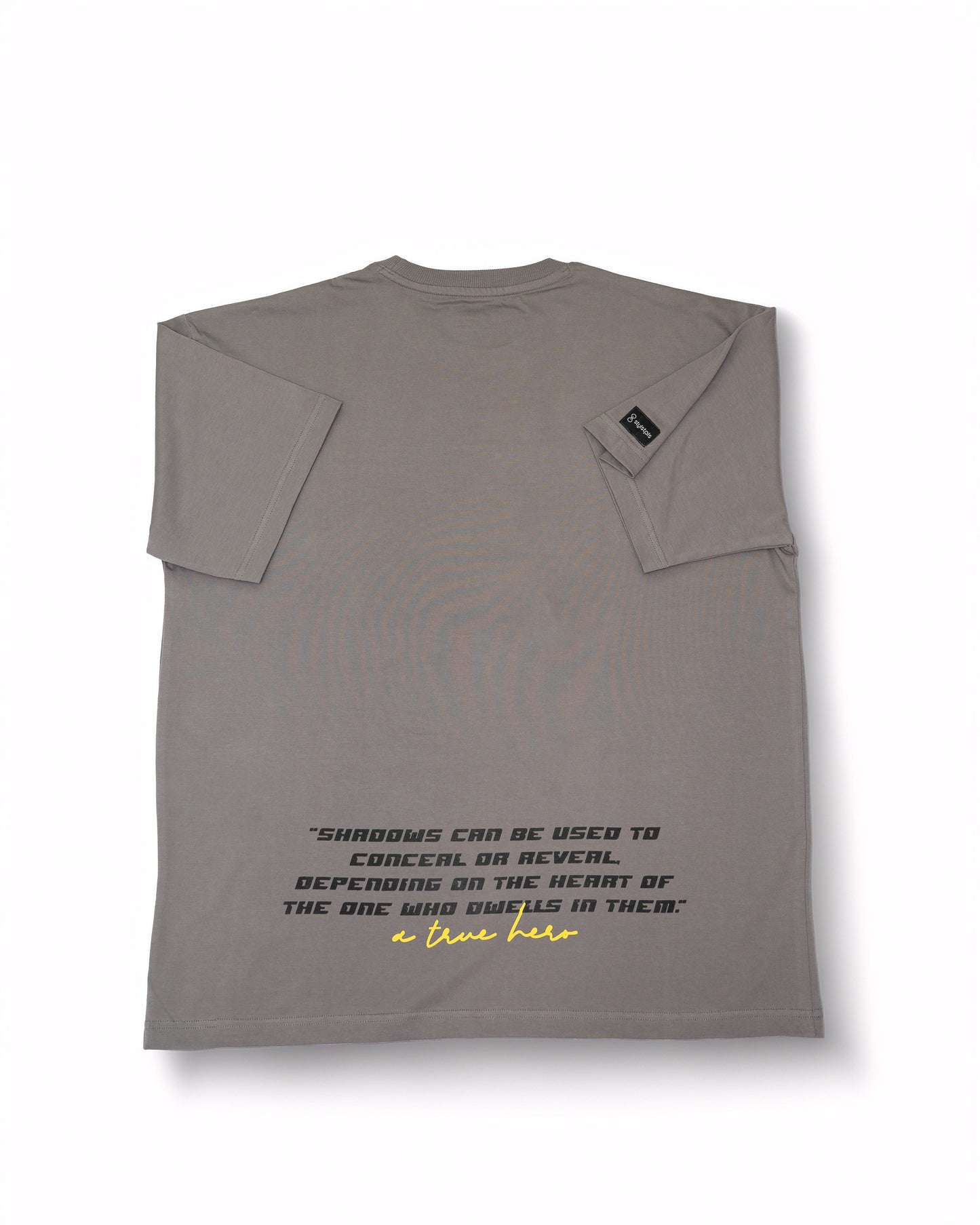 Stylstpls trendy statement oversized t-shirt in grey with thought-provoking quote on back