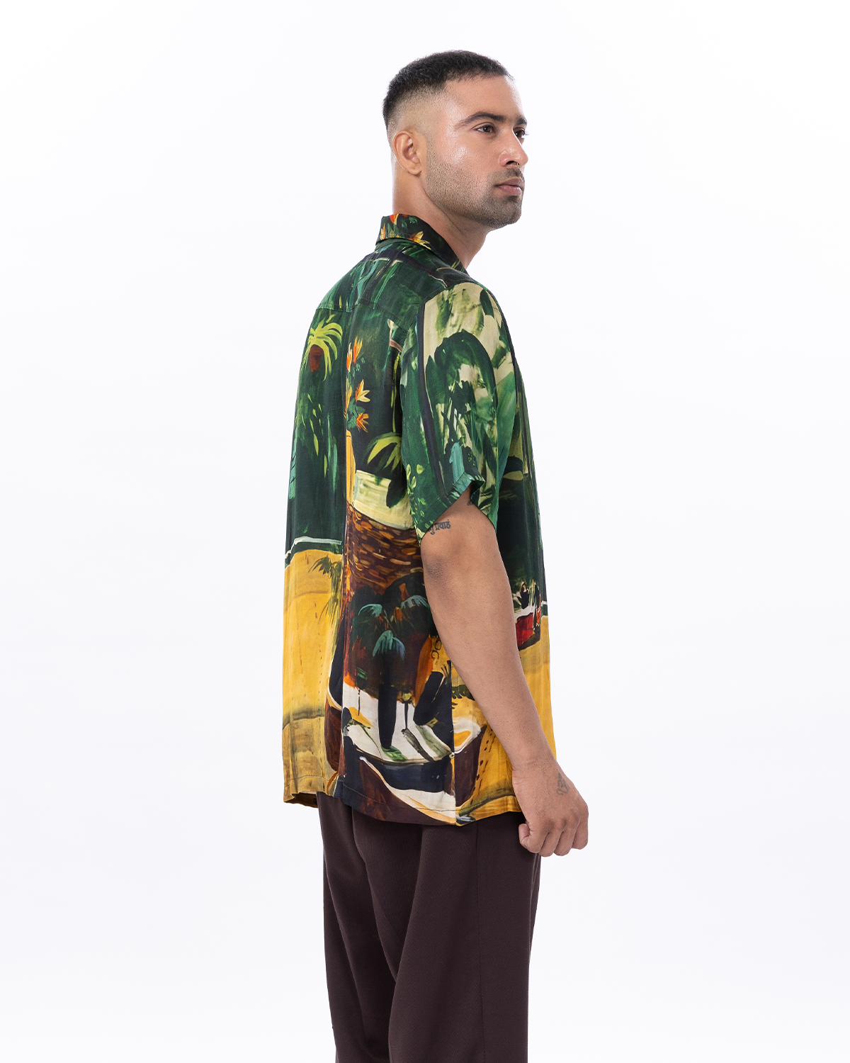 Stylera trendy statement shirts for men featuring a colorful tropical design on a relaxed fit shirt