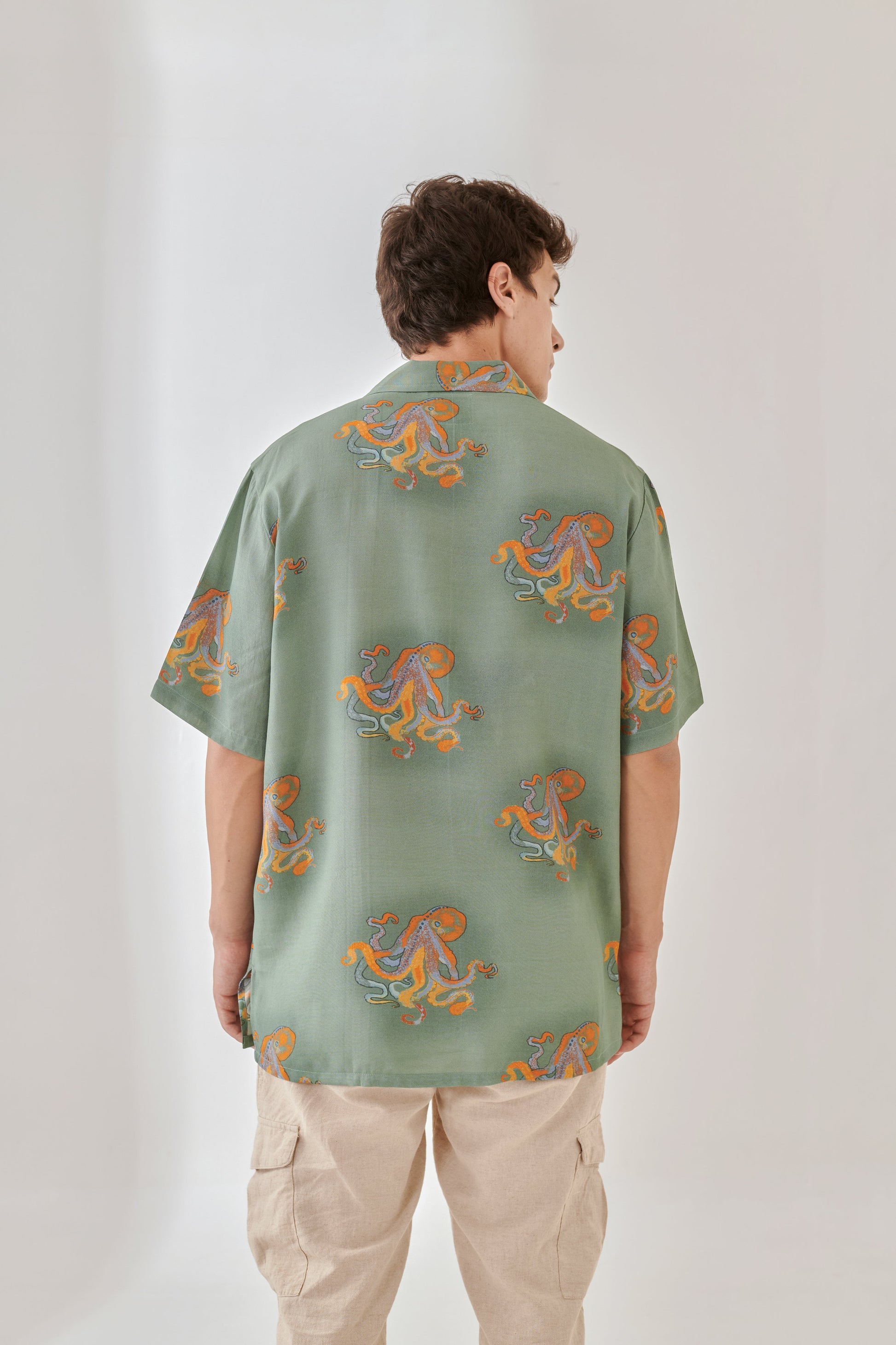 Stylish Stylera trendy summer oversized shirt for men with unique octopus print