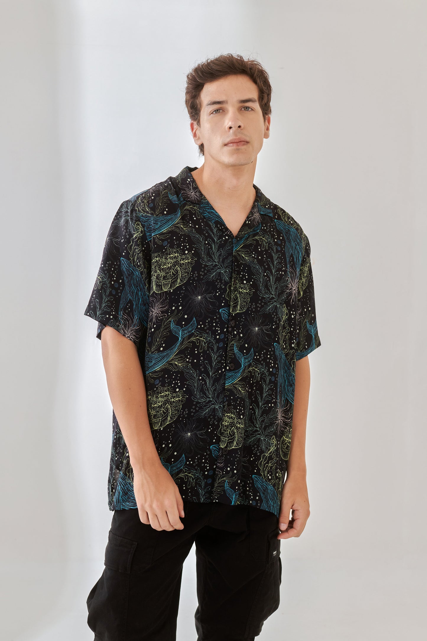 Men's unique print casual shirt by Stylera in a vibrant pattern perfect for summer outings.