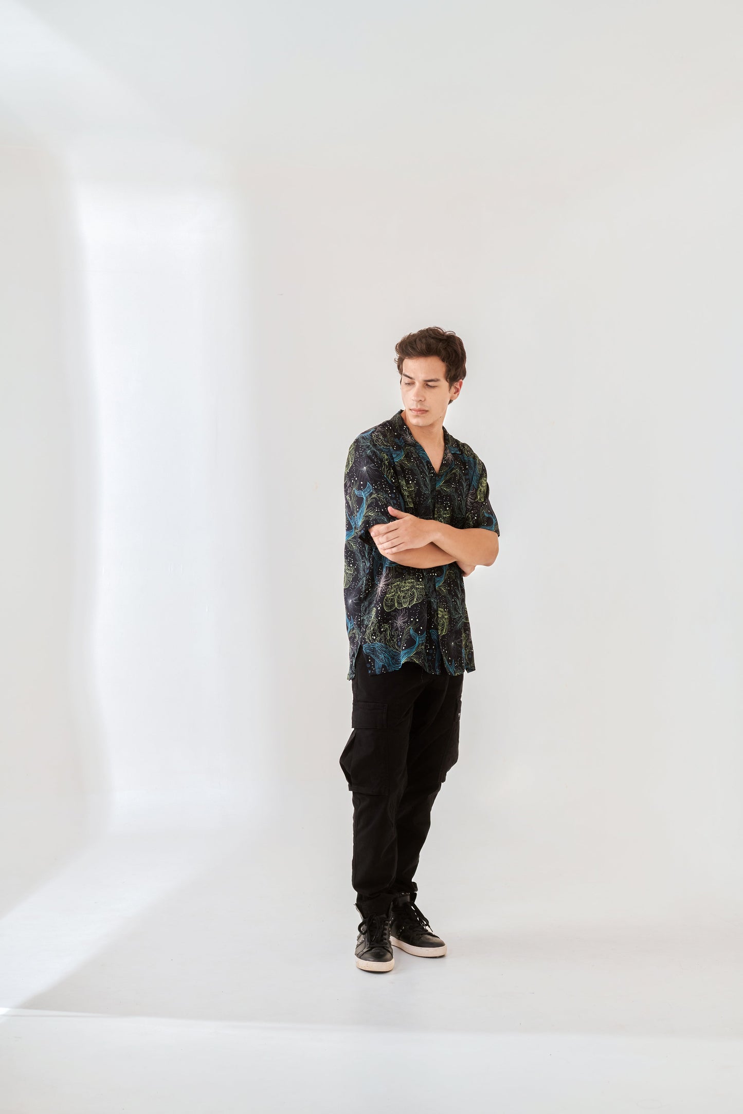 Man wearing a unique print casual shirt from Stylera in a stylish pose