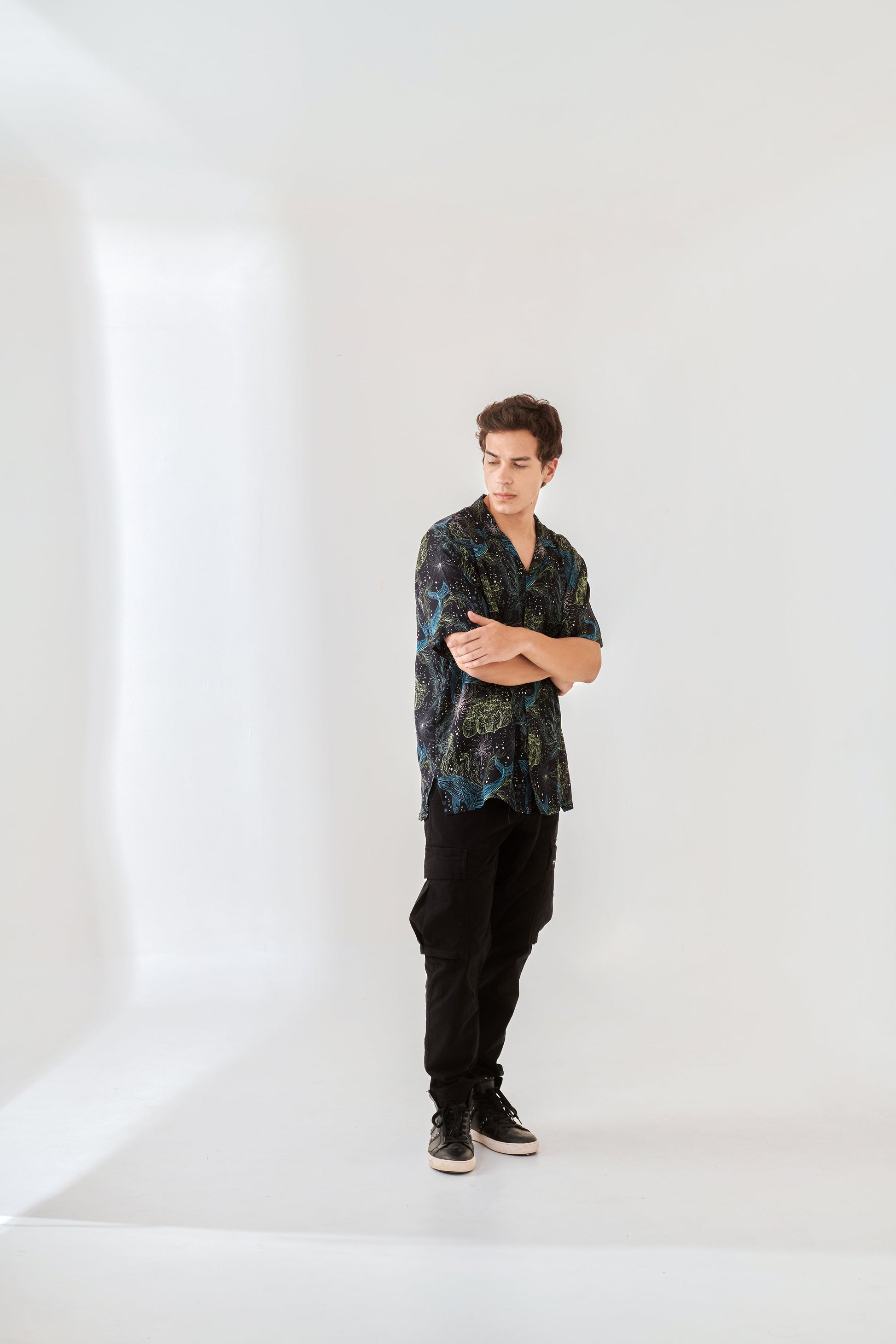 Man wearing a unique print casual shirt from Stylera in a stylish pose