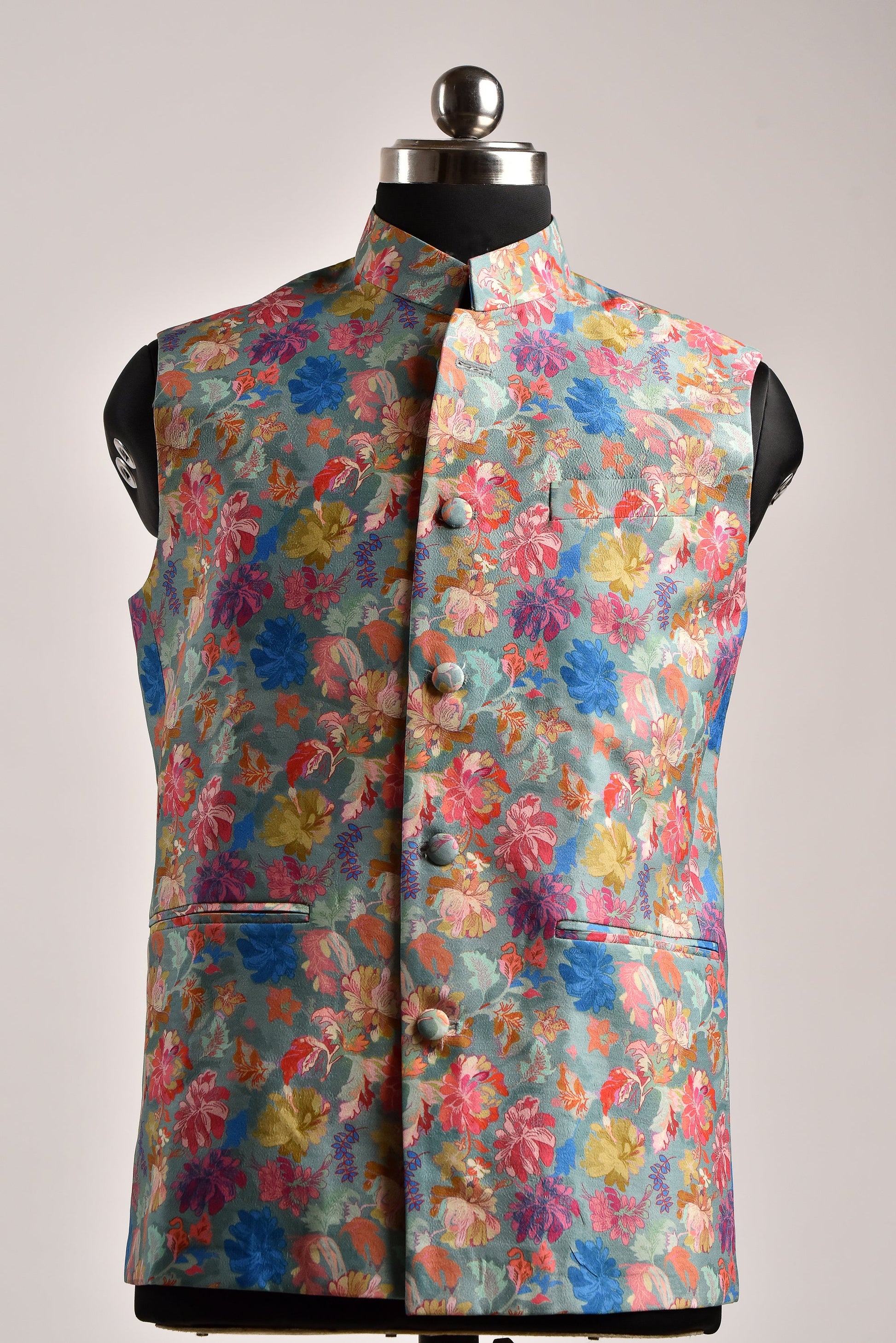 Stylera wedding party floral bandi with vibrant floral pattern and stylish design