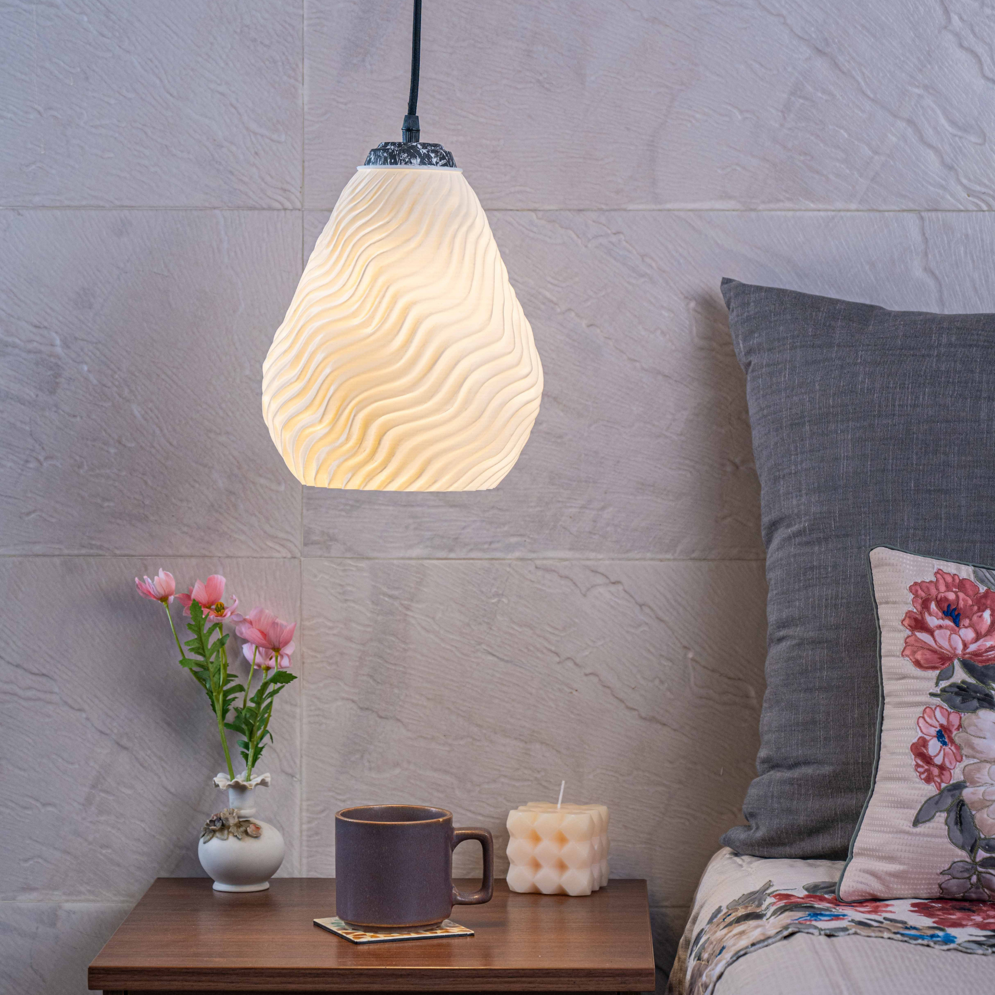 Sozori White Sculptural Hanging Light with a Modern Wavy Design for Elegant Home Decor