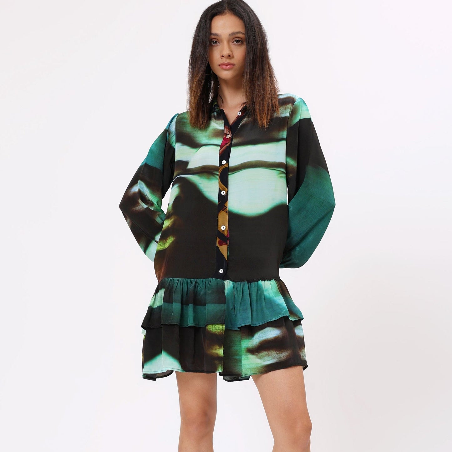 Stylera women's casual statement dress in abstract print with tiered hem and button-up design