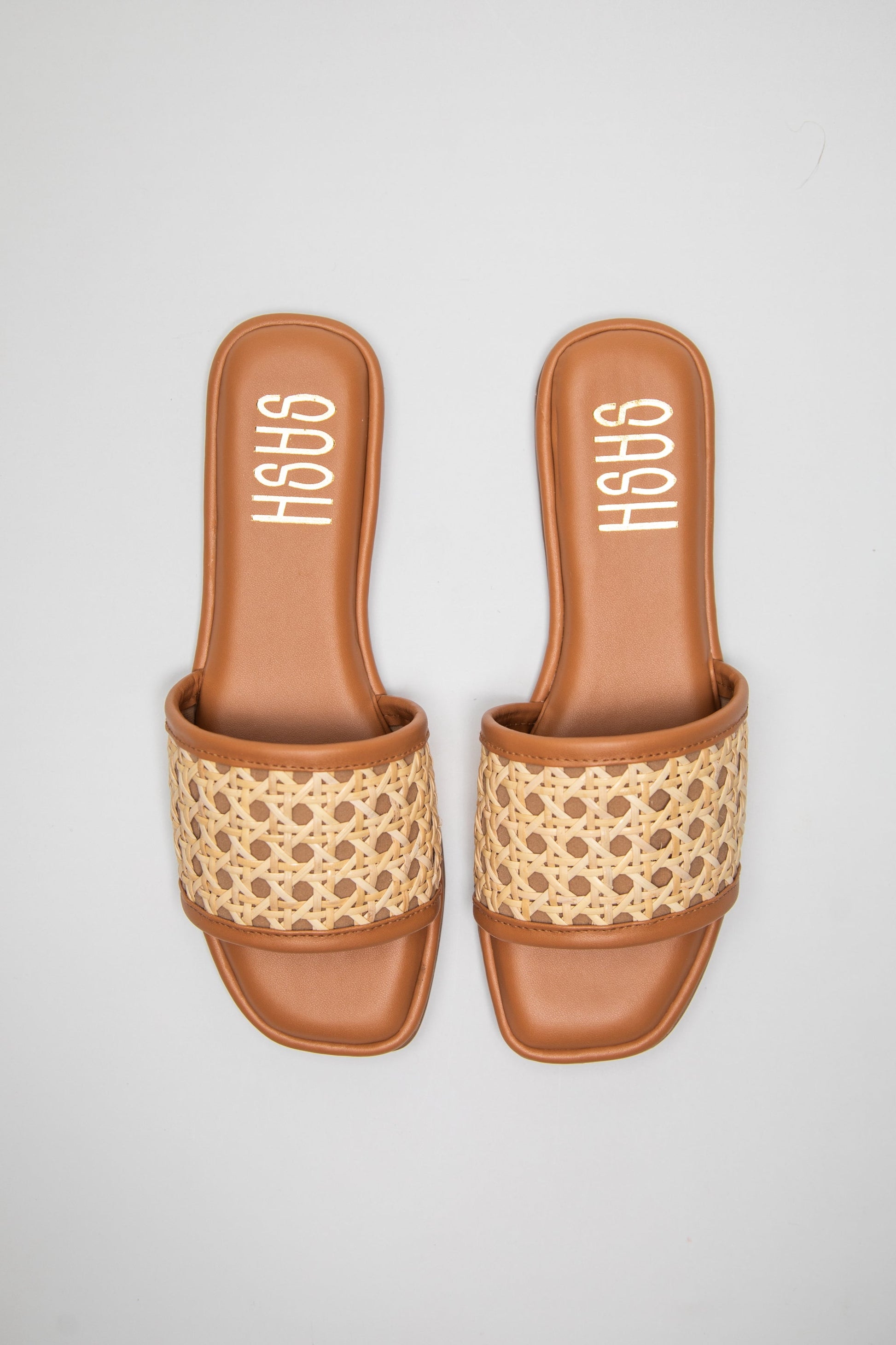 Stylera women's summer flat sandals with tan woven strap and cushioned footbed